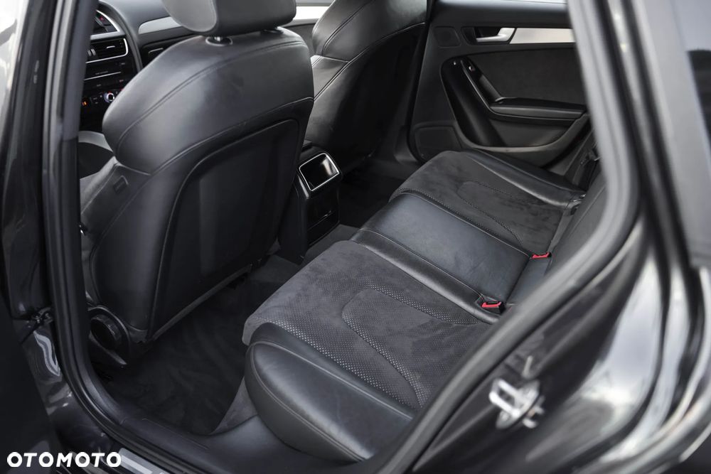 Audi A4 - 12