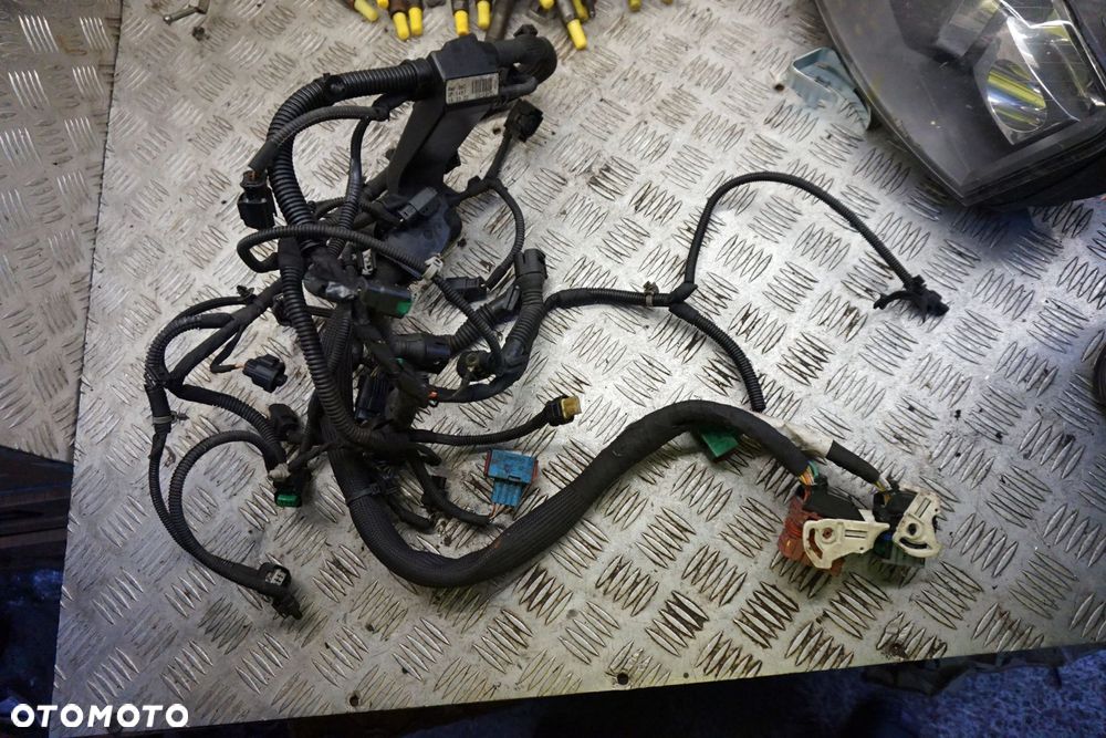 WIĄZKA ELEKTRYCZNA SILNIKA 3008 I 1.6 THP V754806580 V760096080 12527548065 PEUGEOT 2009-2013 - 1
