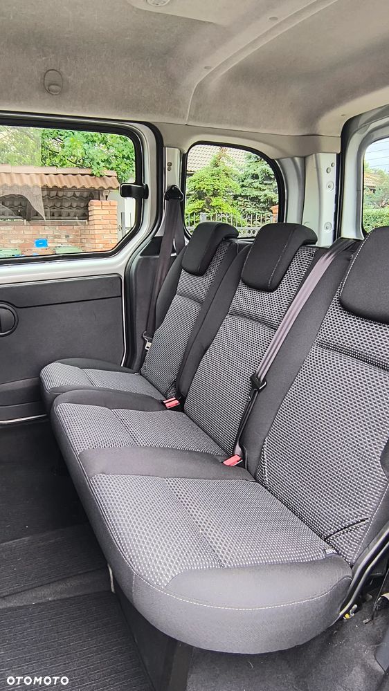 Mercedes-Benz Citan Kombi 415.703 - 8