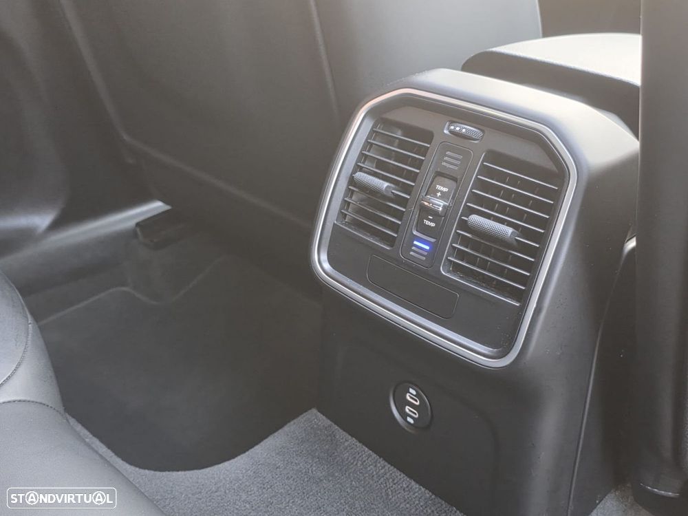 Porsche Macan 2.0T - 21