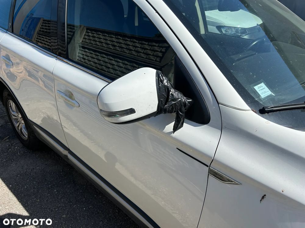 Mitsubishi Outlander 2.2 DI-D 4WD Top - 7