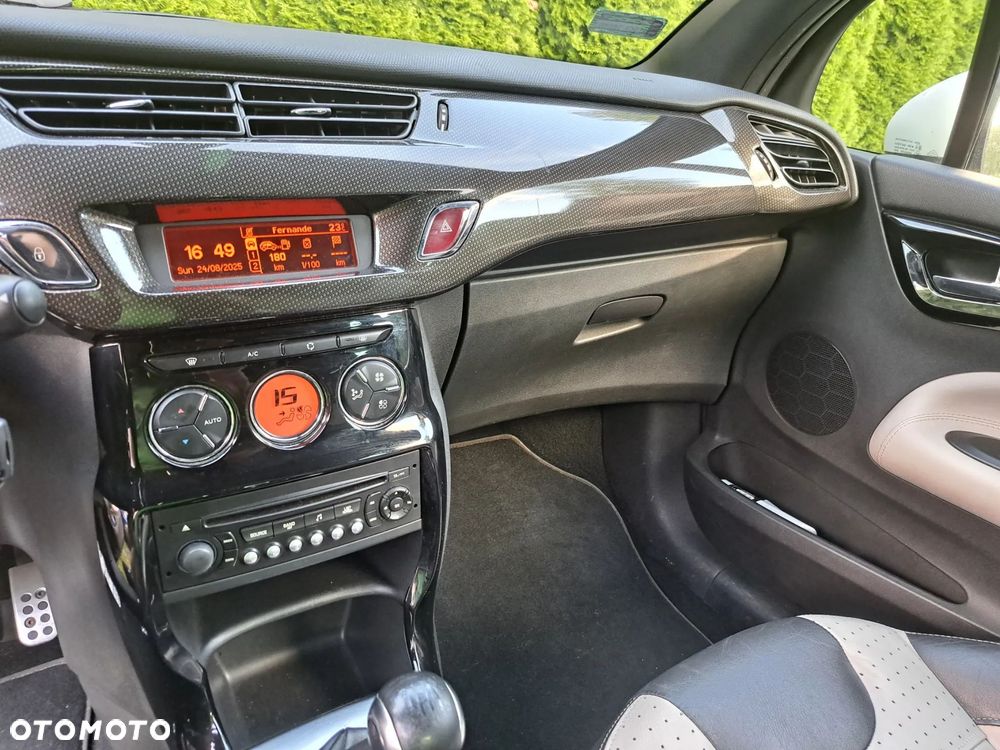 Citroën DS3 1.6 THP SportChic - 8
