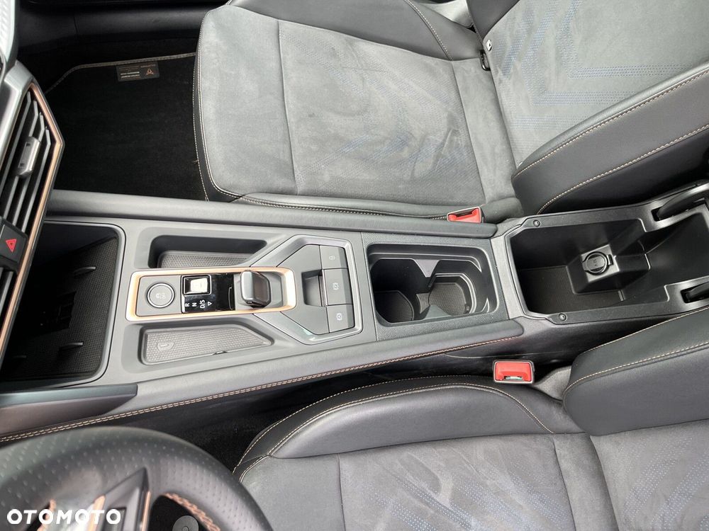 Cupra Formentor 1.5 eTSI mHEV DSG - 32