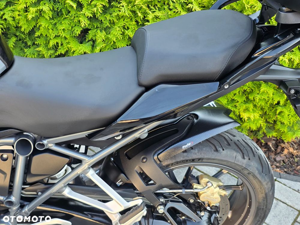 BMW R - 26