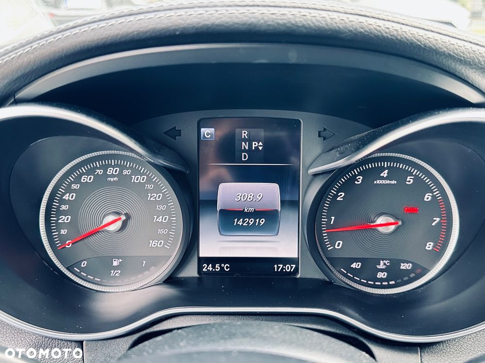 Mercedes-Benz Klasa C 300 7G-TRONIC - 9