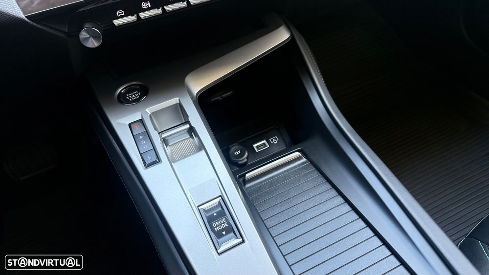 Peugeot 308 SW 1.6 Hybrid Allure e-EAT8 - 16