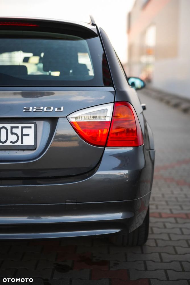 BMW Seria 3 - 13