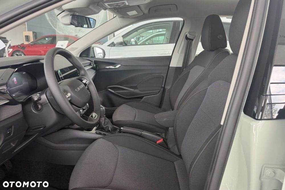 Skoda Fabia 1.0 TSI Drive DSG - 11