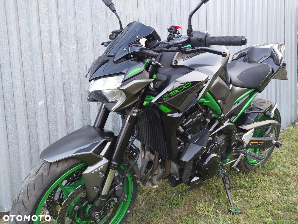 Kawasaki Z 900 - 8