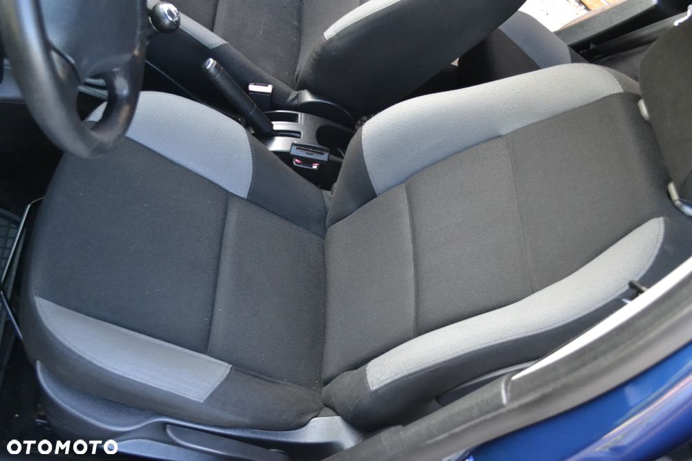 Peugeot 207 110 HDi FAP (Blue Lion) Premium - 21