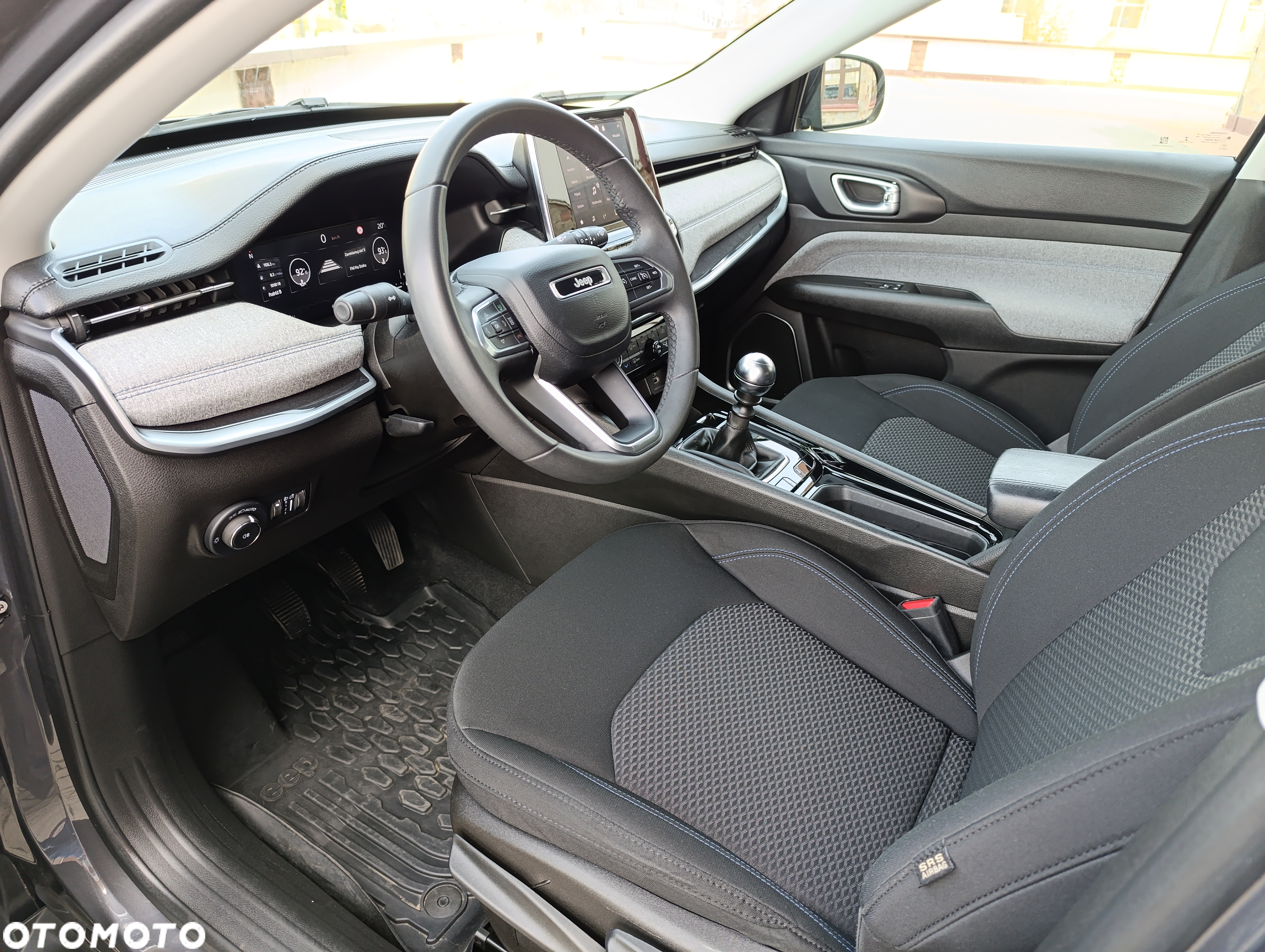 Jeep Compass 1.3 TMair Longitude FWD S&S - 12