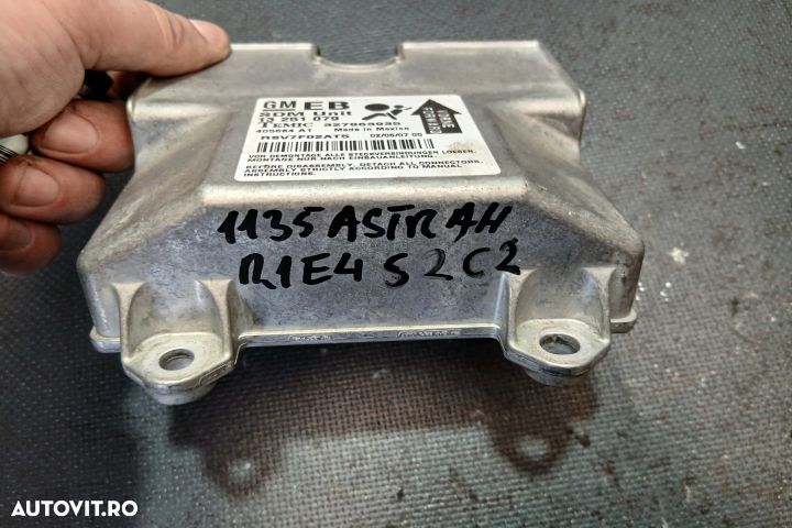Calculator airbag 13251079 13251079 Opel Astra H [facelift] [2005 - 2 - 3