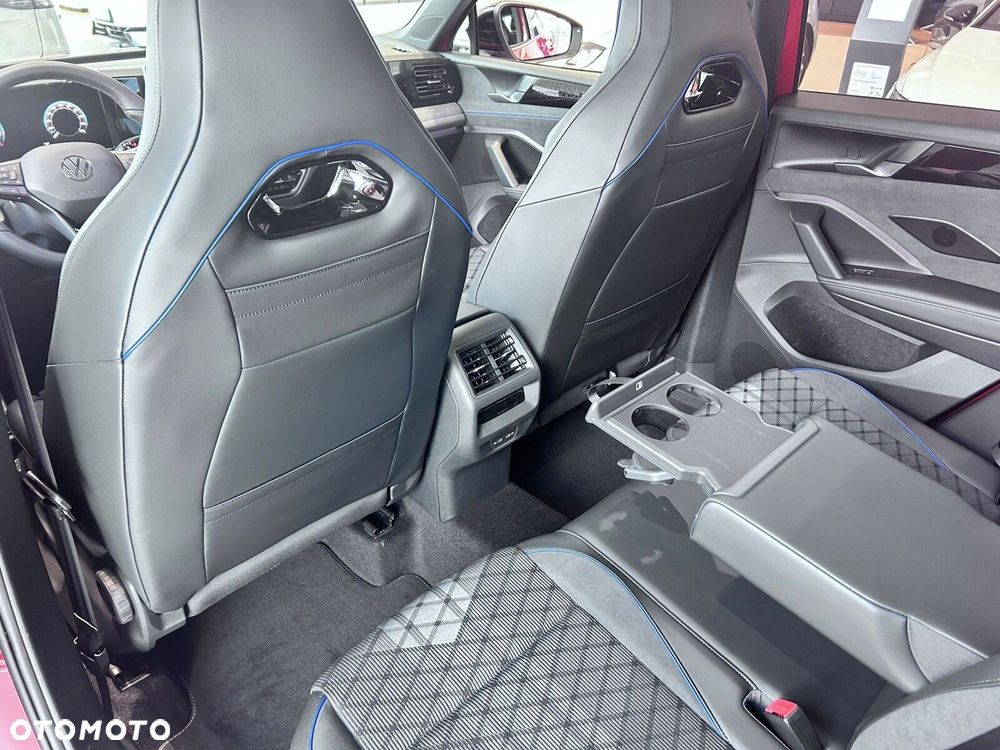 Volkswagen Tiguan - 13