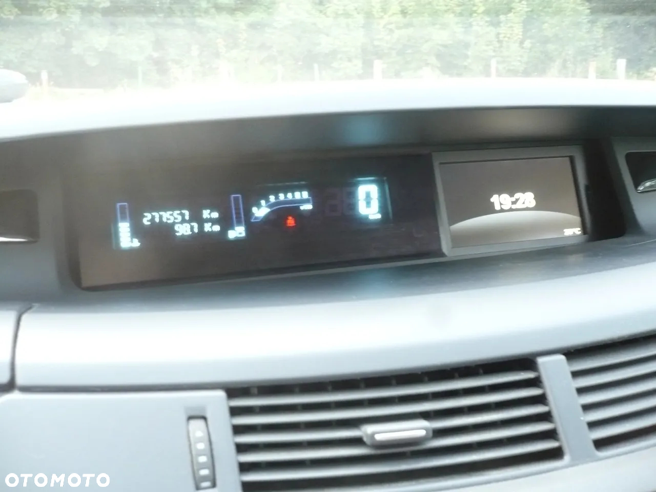 Renault Espace 2.0 dCi 150 FAP Celsium - 10
