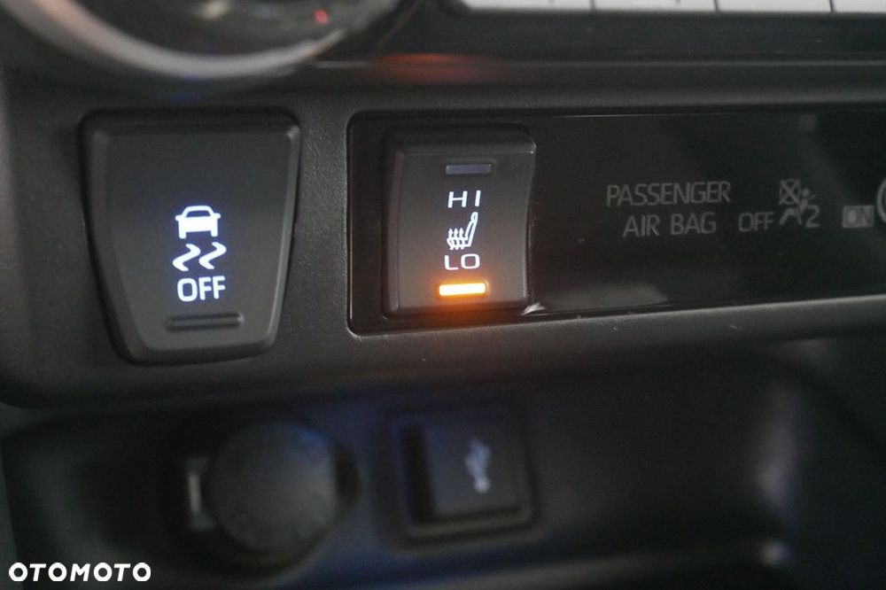 Toyota RAV4 - 20