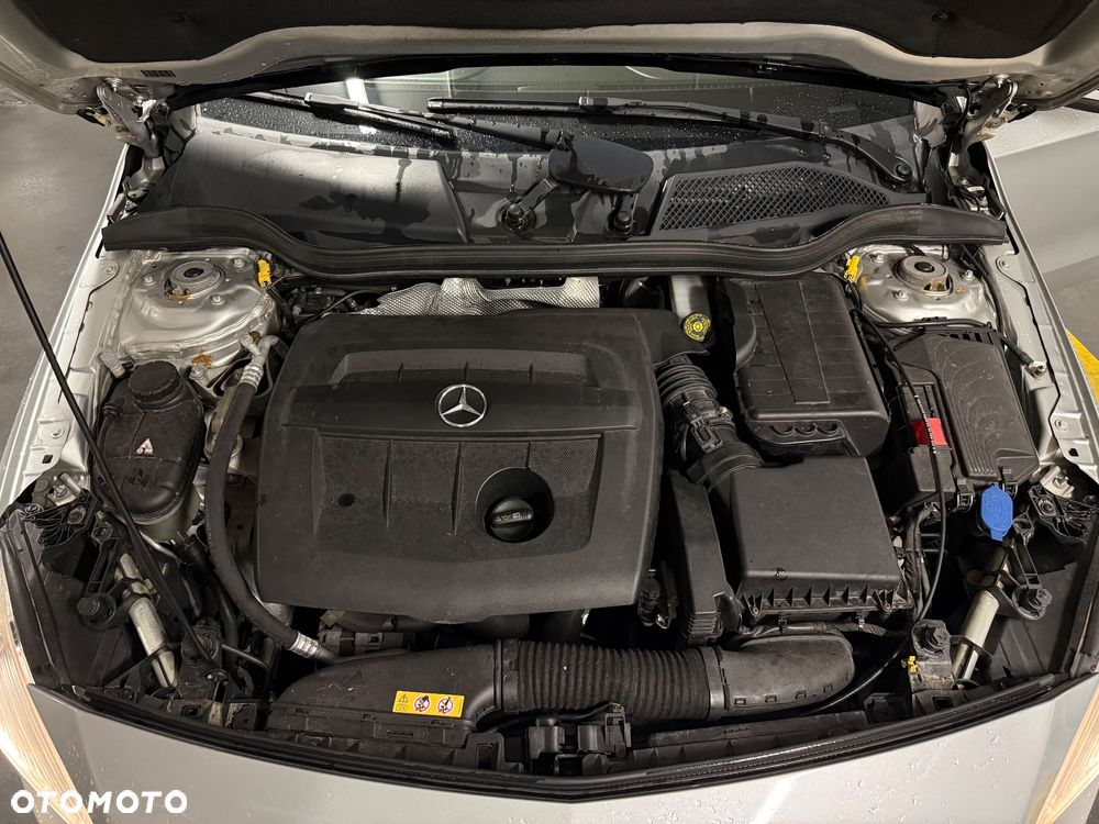 Mercedes-Benz Klasa A 180 CDI (BlueEFFICIENCY) - 16