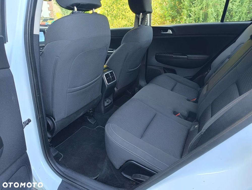 Kia Sportage 1.6 GDI 2WD SPIRIT - 9