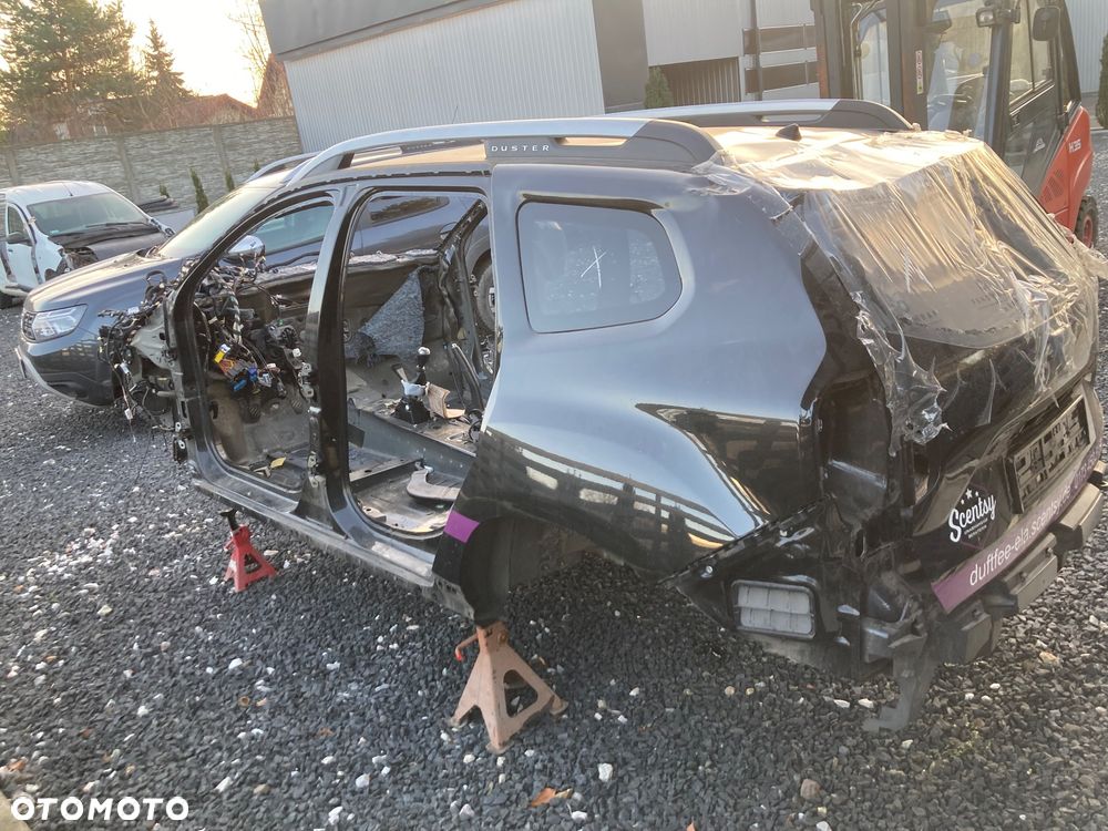 DACIA DUSTER 2 II DUPA TYŁ Z DACHEM DACH BŁOTNIK TYLNY TYLNI ĆWIARTKA TYŁ PAS TYLNY cały tył kastą budą karoserią - 3