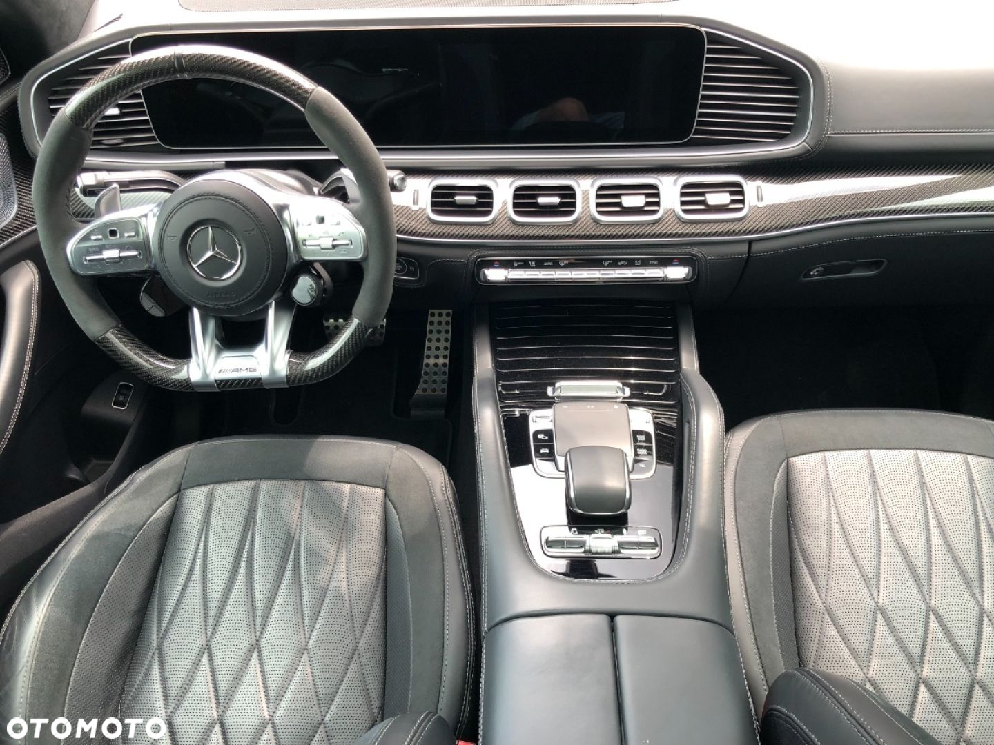 Mercedes-Benz GLE - 29