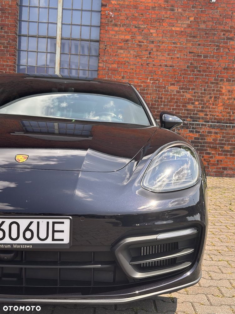 Porsche Panamera 4S - 7