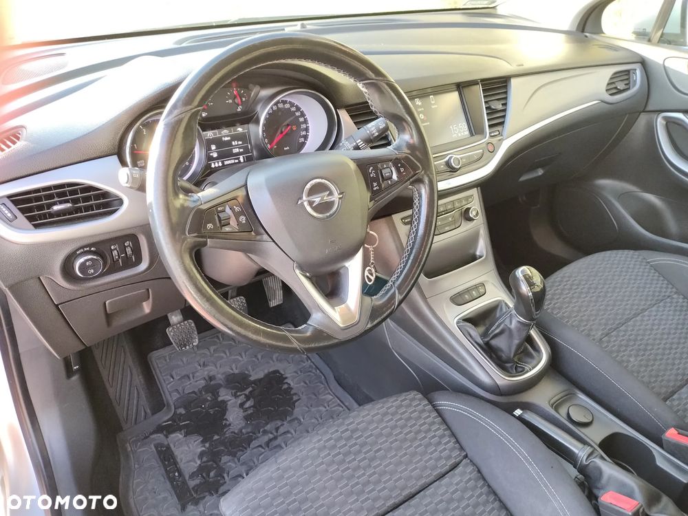 Opel Astra - 14