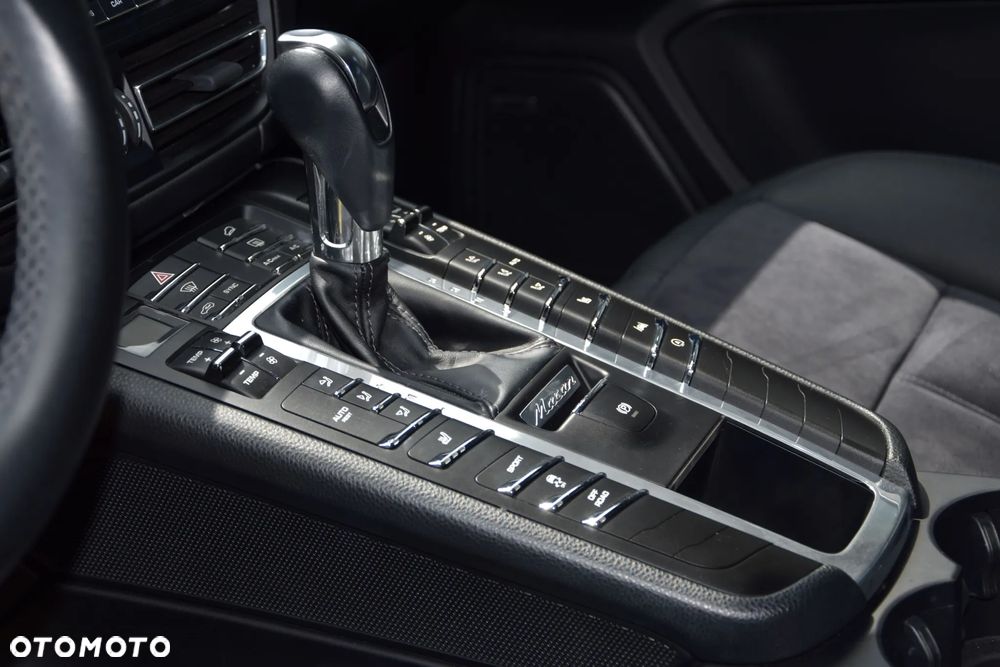 Porsche Macan PDK - 16