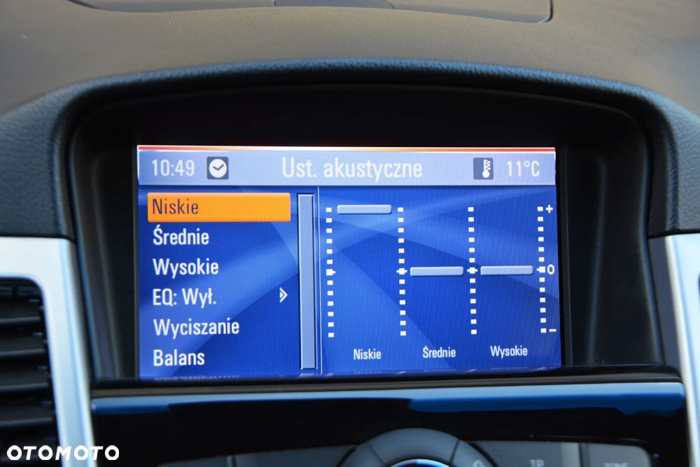 Chevrolet Cruze - 10