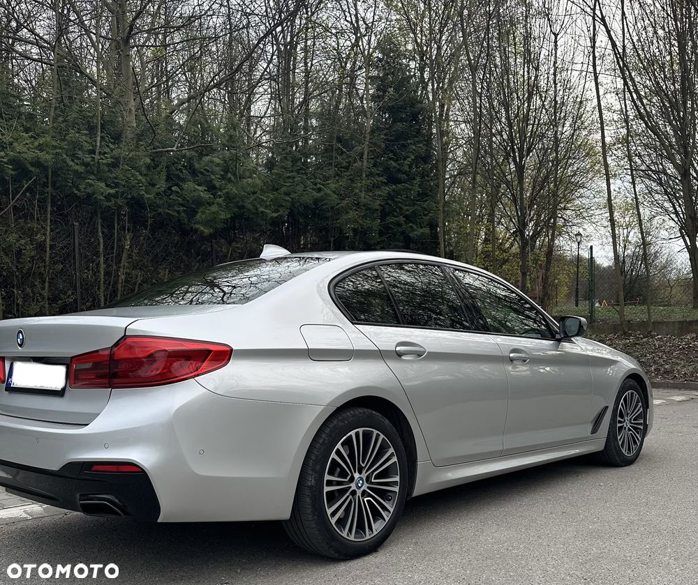 BMW Seria 5 530e iPerformance xDrive Sport - 3