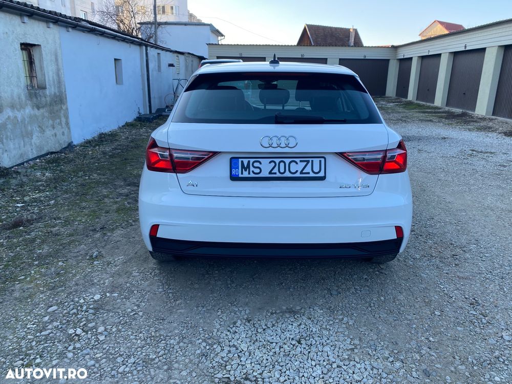 Audi A1 Sportback 25 TFSI Advanced - 6