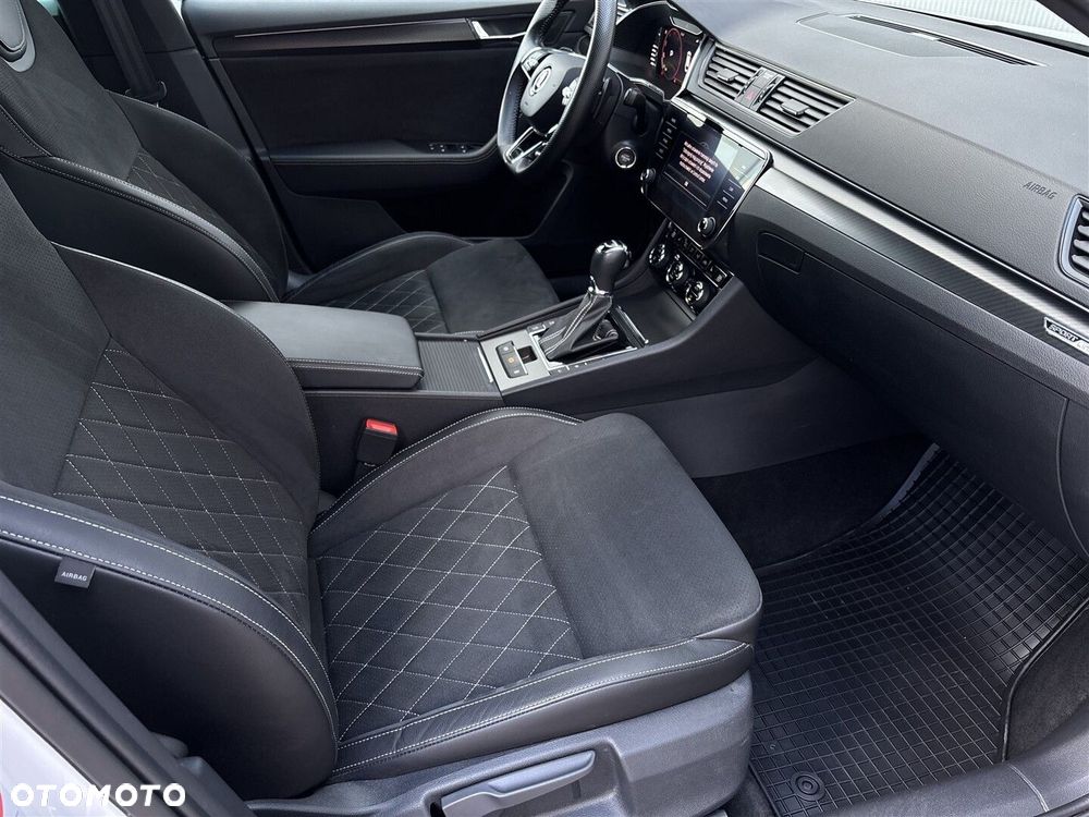Skoda Superb 2.0 TSI 4x4 Sportline DSG - 9