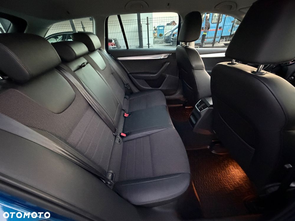 Skoda Octavia 2.0 TDI 4x4 Edition - 21