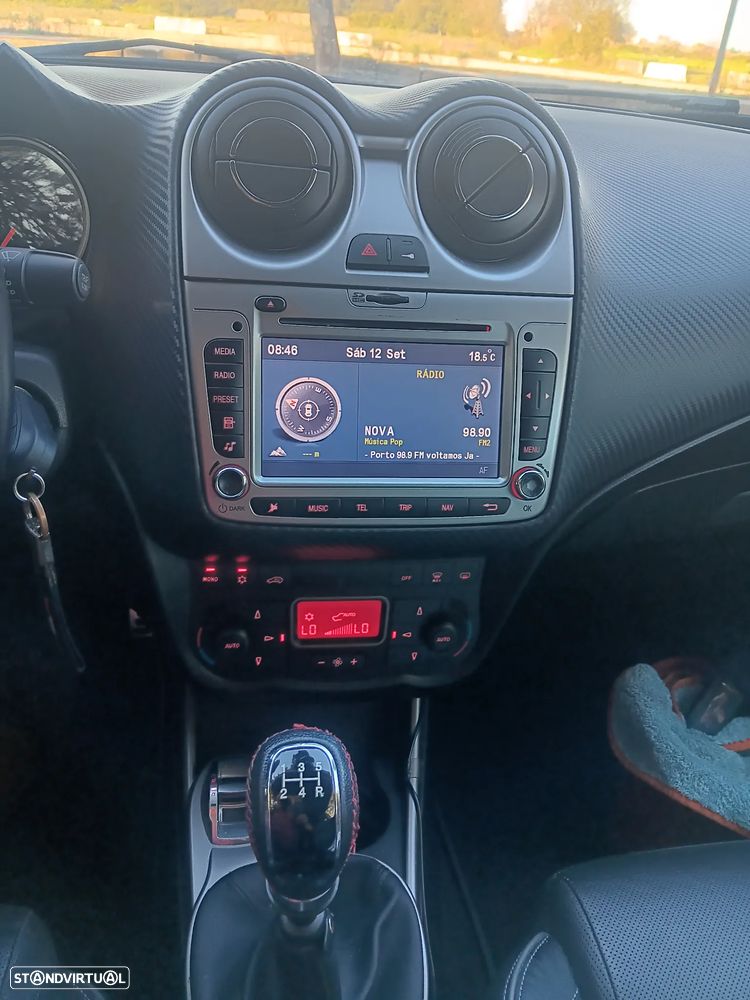 Alfa Romeo MiTo 1.3 JTD Distinctive - 21