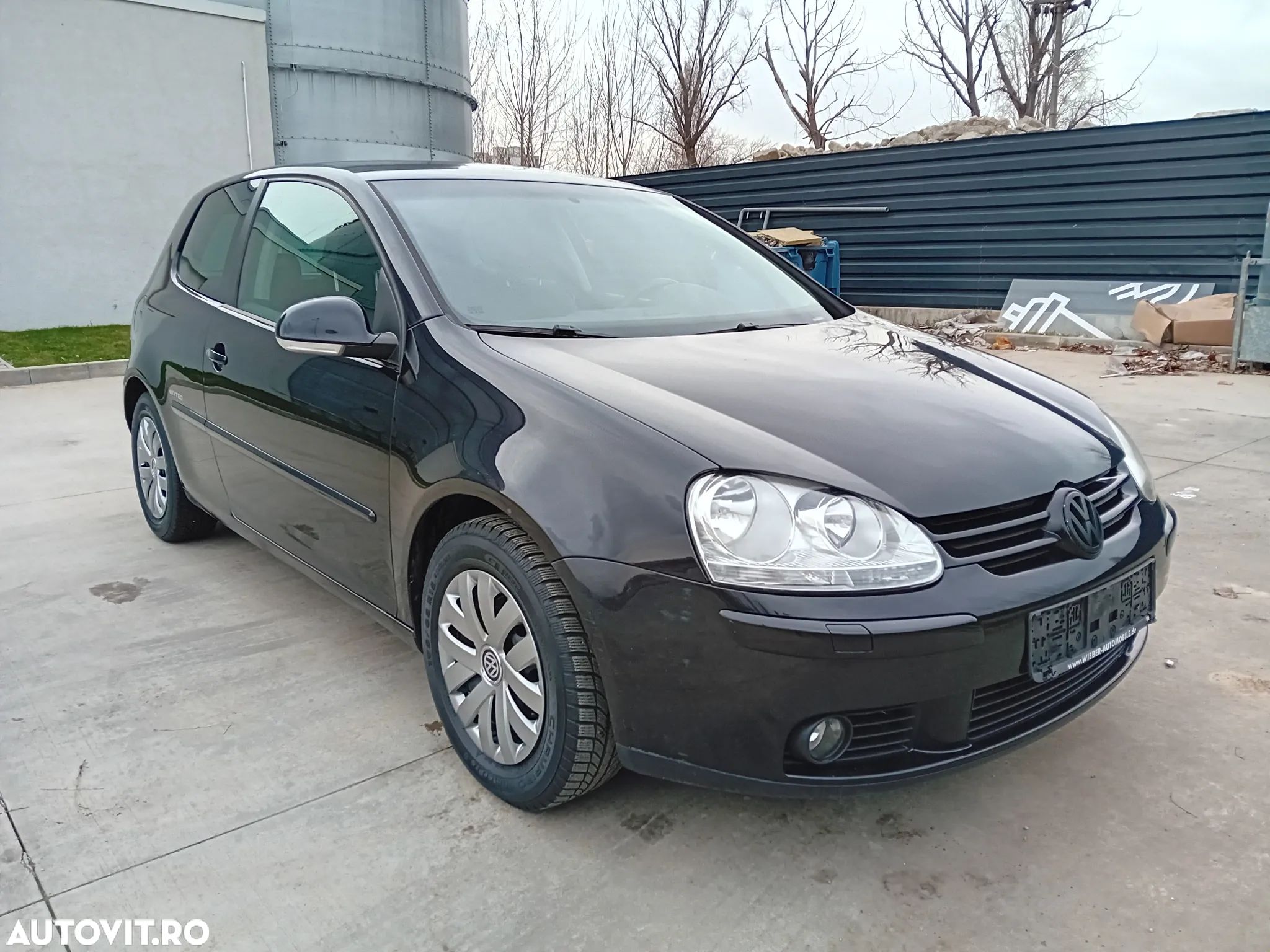 Volkswagen Golf 1.4 FSI Sportline - 1