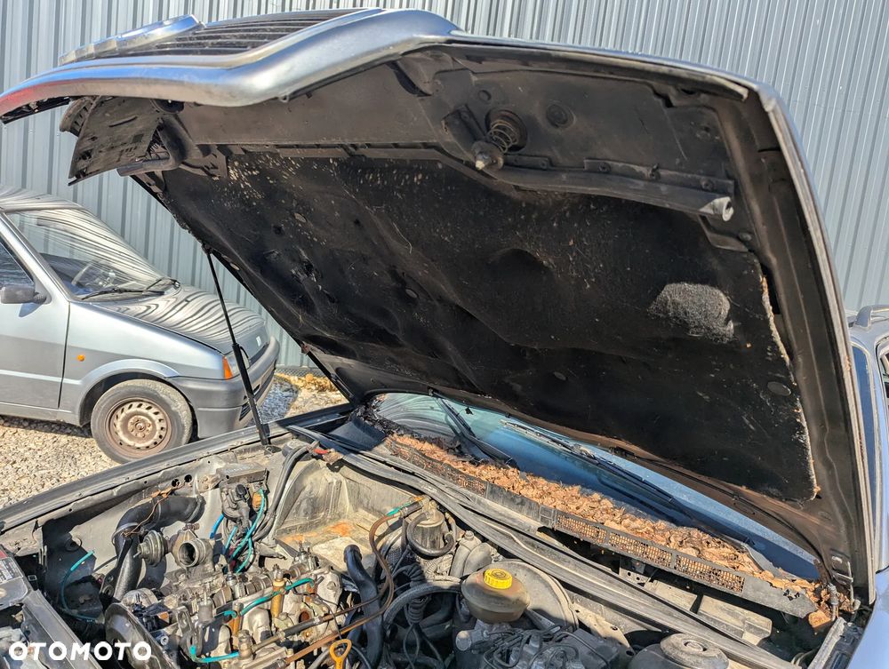Audi 80 B4 1.9 TDI na części - 10