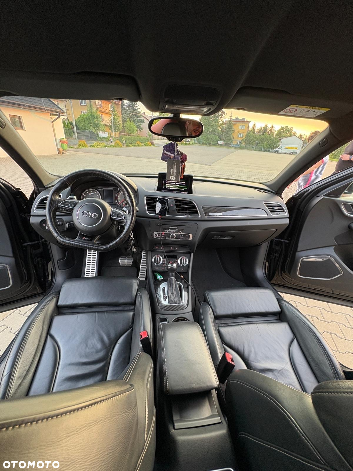 Audi RS Q3 2.5 TFSI quattro S tronic - 10