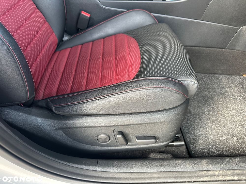 Kia Optima 1.6 T-GDI GT Line DCT - 21