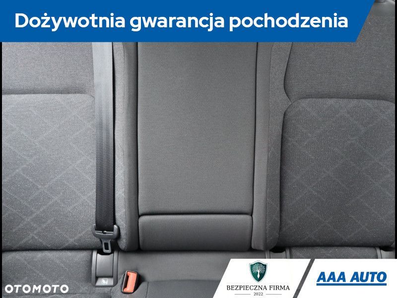 Volkswagen Golf Variant - 11