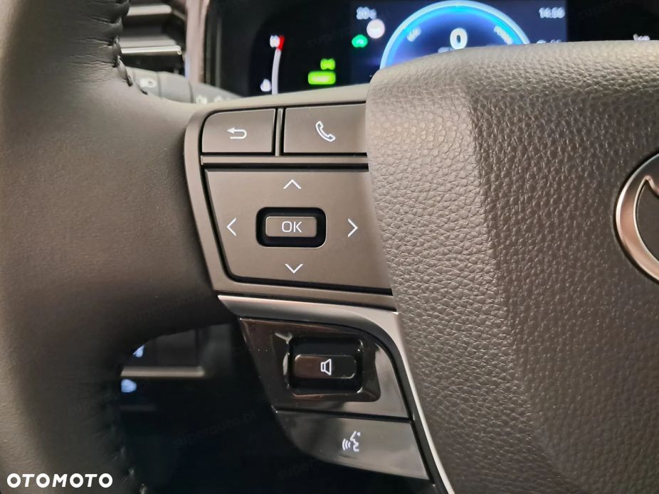 Toyota Camry - 9