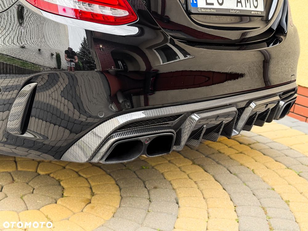 Mercedes-Benz Klasa C AMG 63 S - 9