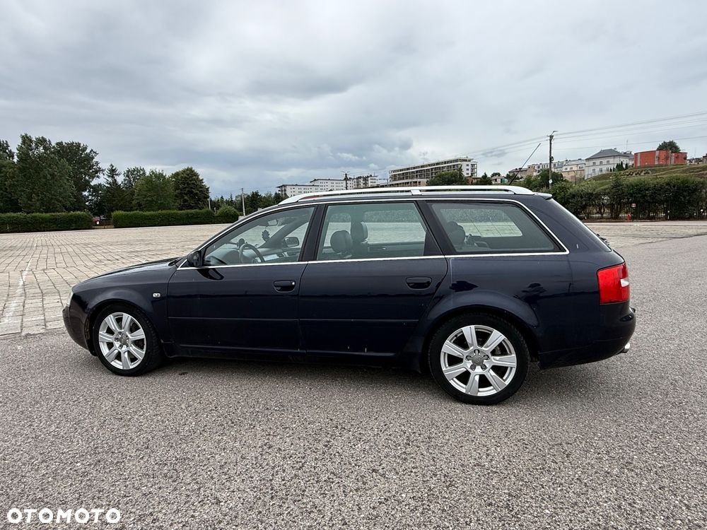 Audi A6 Avant 3.0 Quattro - 1