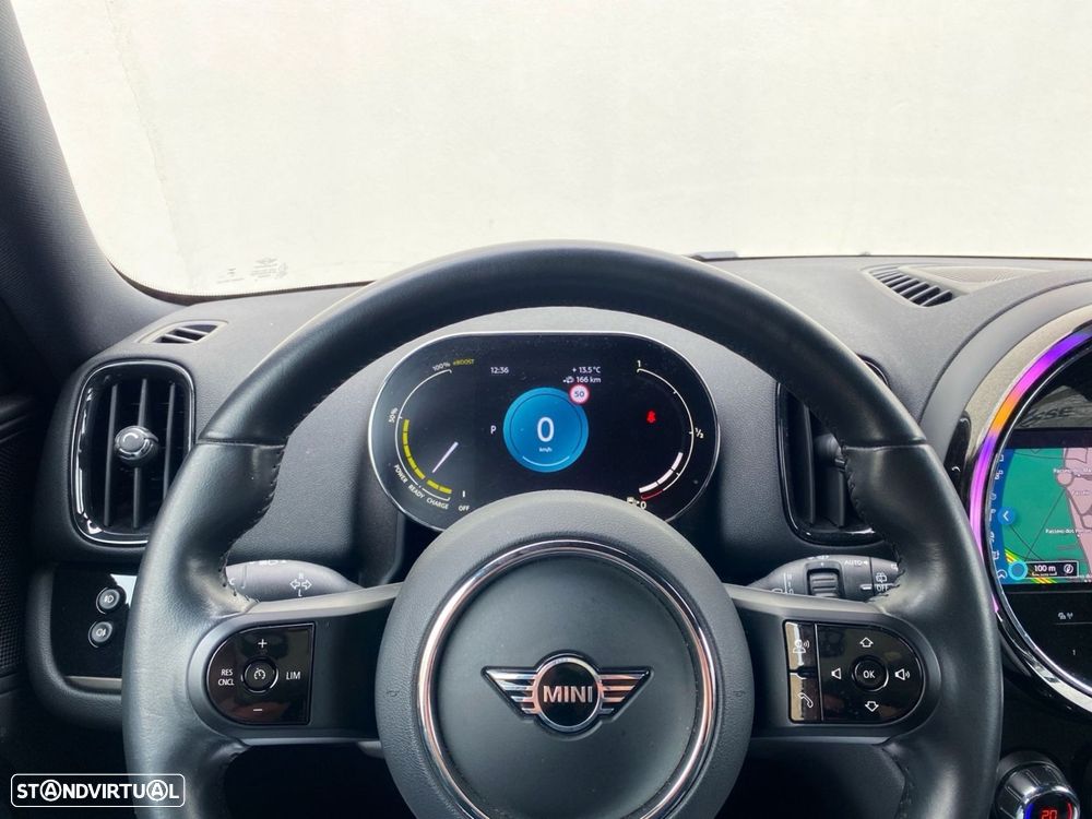 MINI Countryman Cooper SE Premium Classic Auto - 7