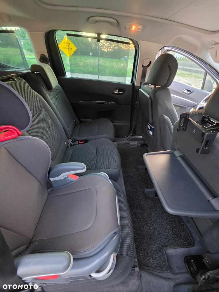 Peugeot 5008 2.0 HDi Business Line 7os - 10