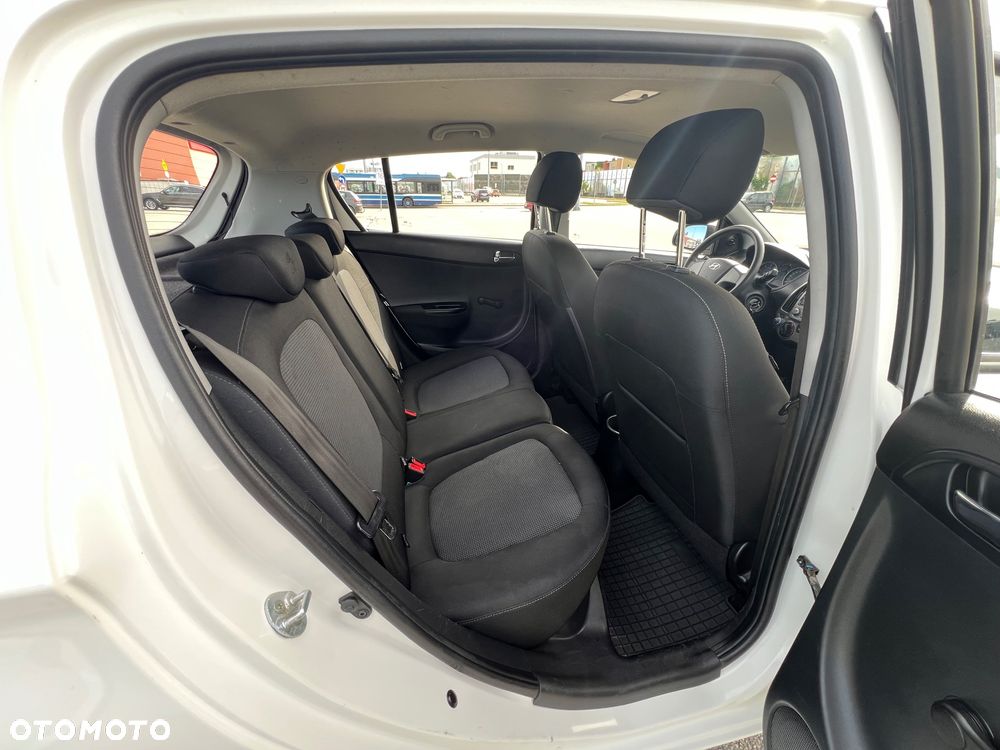 Hyundai i20 1.1 CRDi BlueDrive Classic + - 20