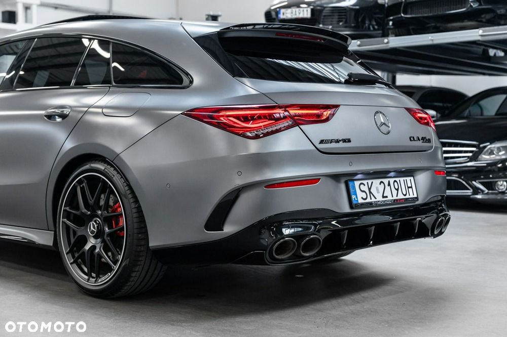 Mercedes-Benz CLA AMG 45 S 4-Matic+ 8G-DCT - 17