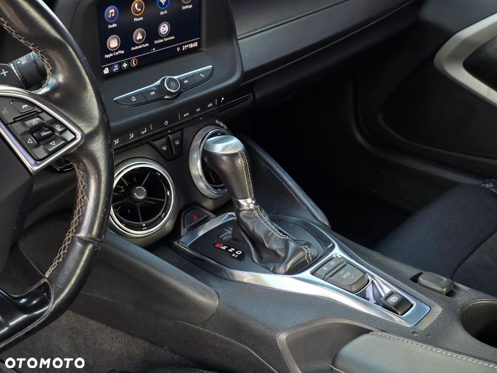 Chevrolet Camaro 3.6 V6 Coupe 2LT - 26