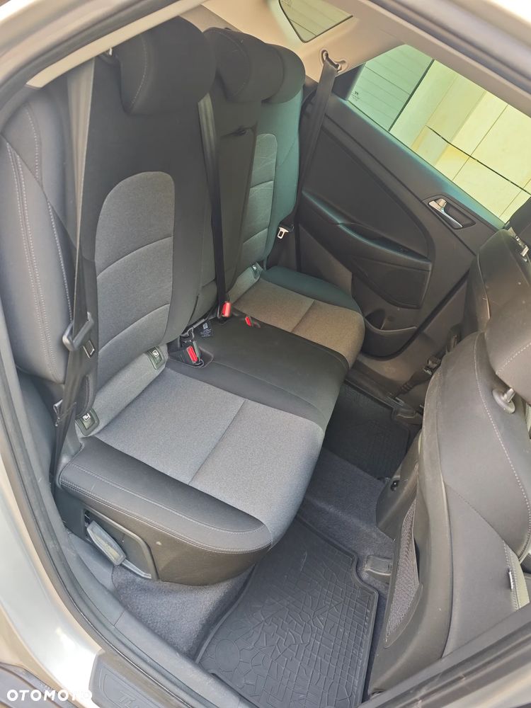 Hyundai Tucson 1.6 GDi Comfort 2WD - 12