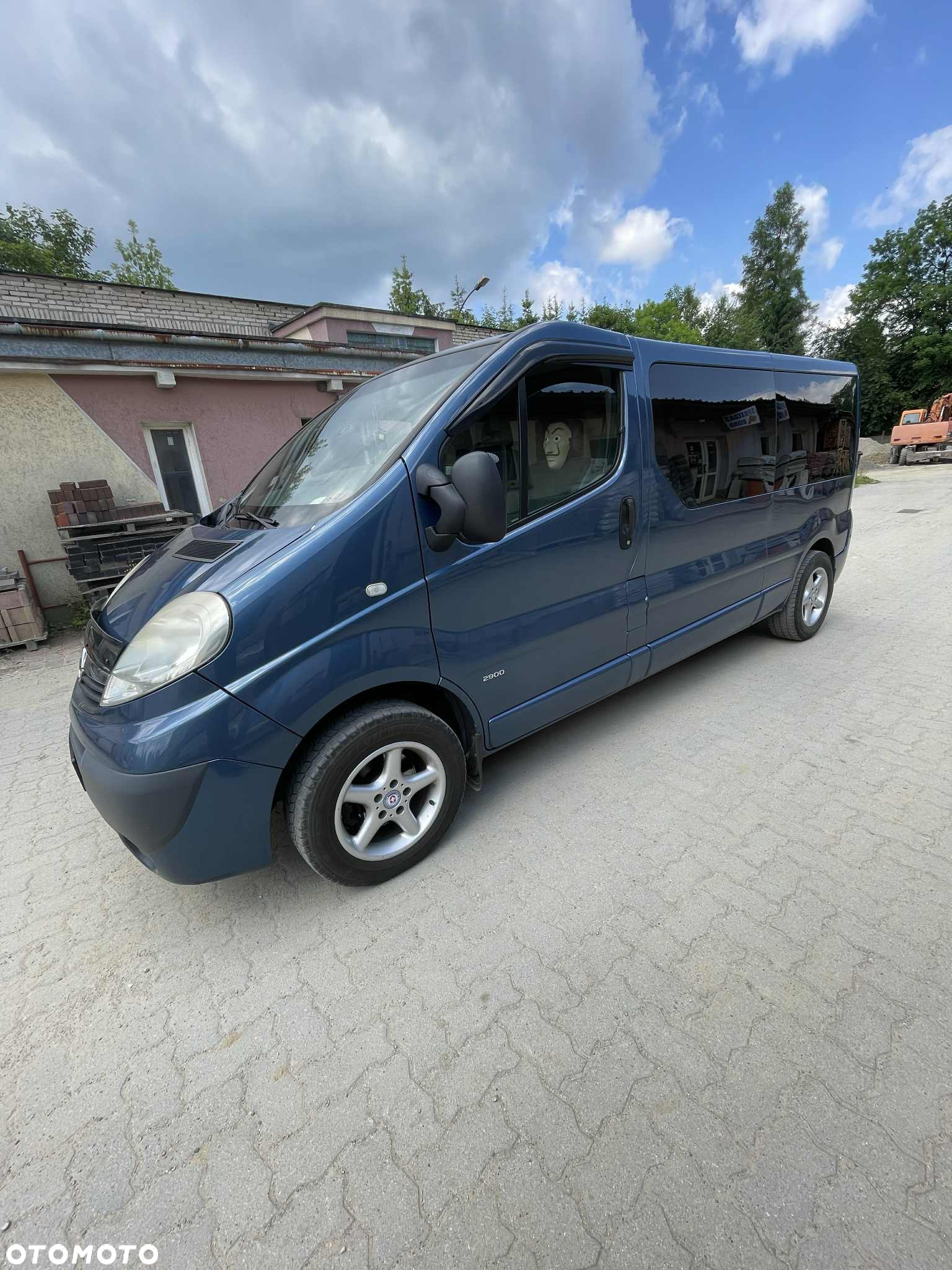 Opel Vivaro - 3