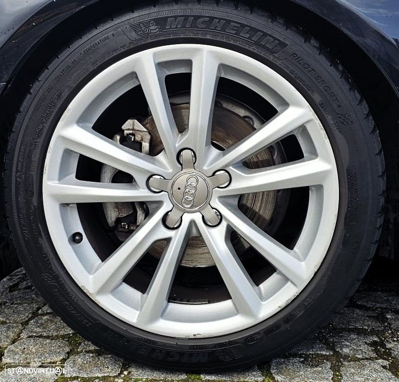 Audi A3 1.6 TDI ultra Attraction - 8