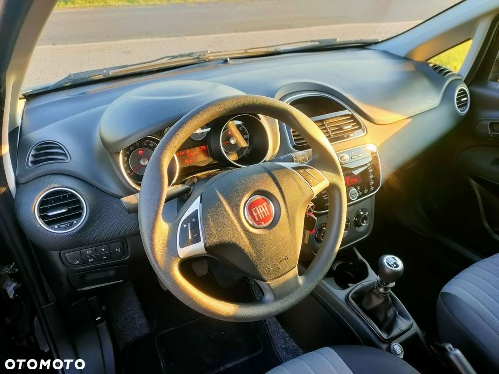 Fiat Punto 2012 - 10