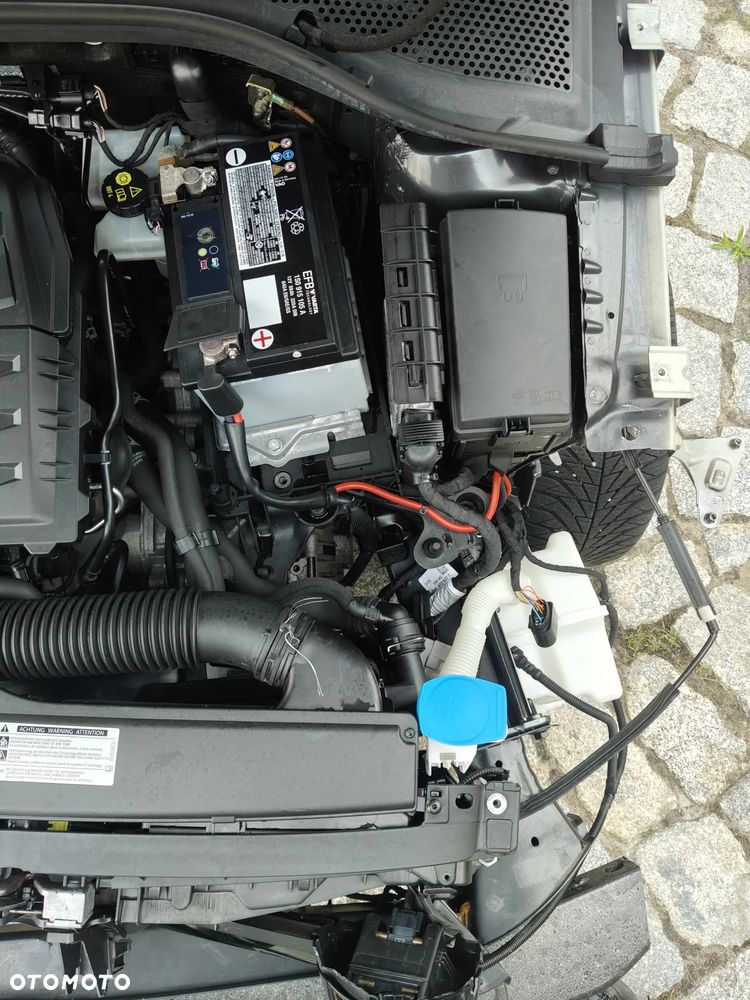 Volkswagen Golf - 9